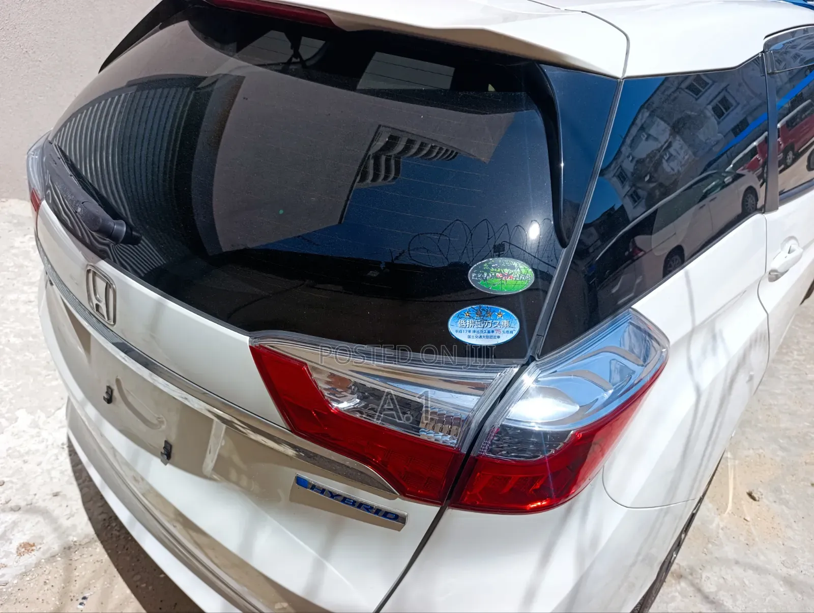 Honda Fit Shuttle 1.5 Hybrid 2WD 2019 Pearl