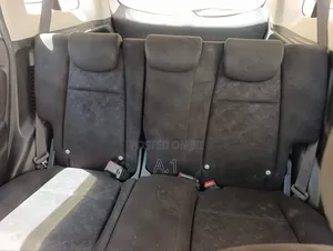 Honda Fit Shuttle 1.5 Hybrid 2WD 2019 Pearl