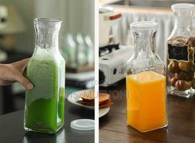 1 Litre Clear Glass Pitcher / Juice Bottle