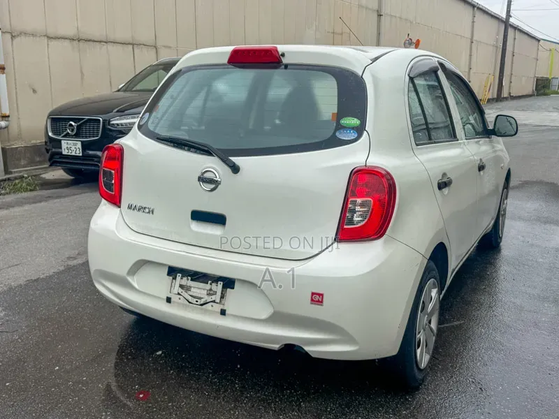 Nissan March 1.2 FWD 2019 Pearl