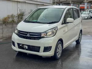 Mitsubishi EK Wagon 660 FWD 2019 Pearl
