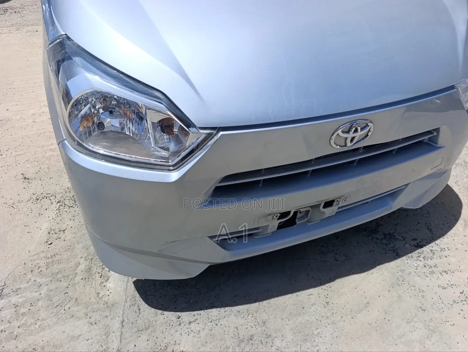 Daihatsu Mira 2018 Silver