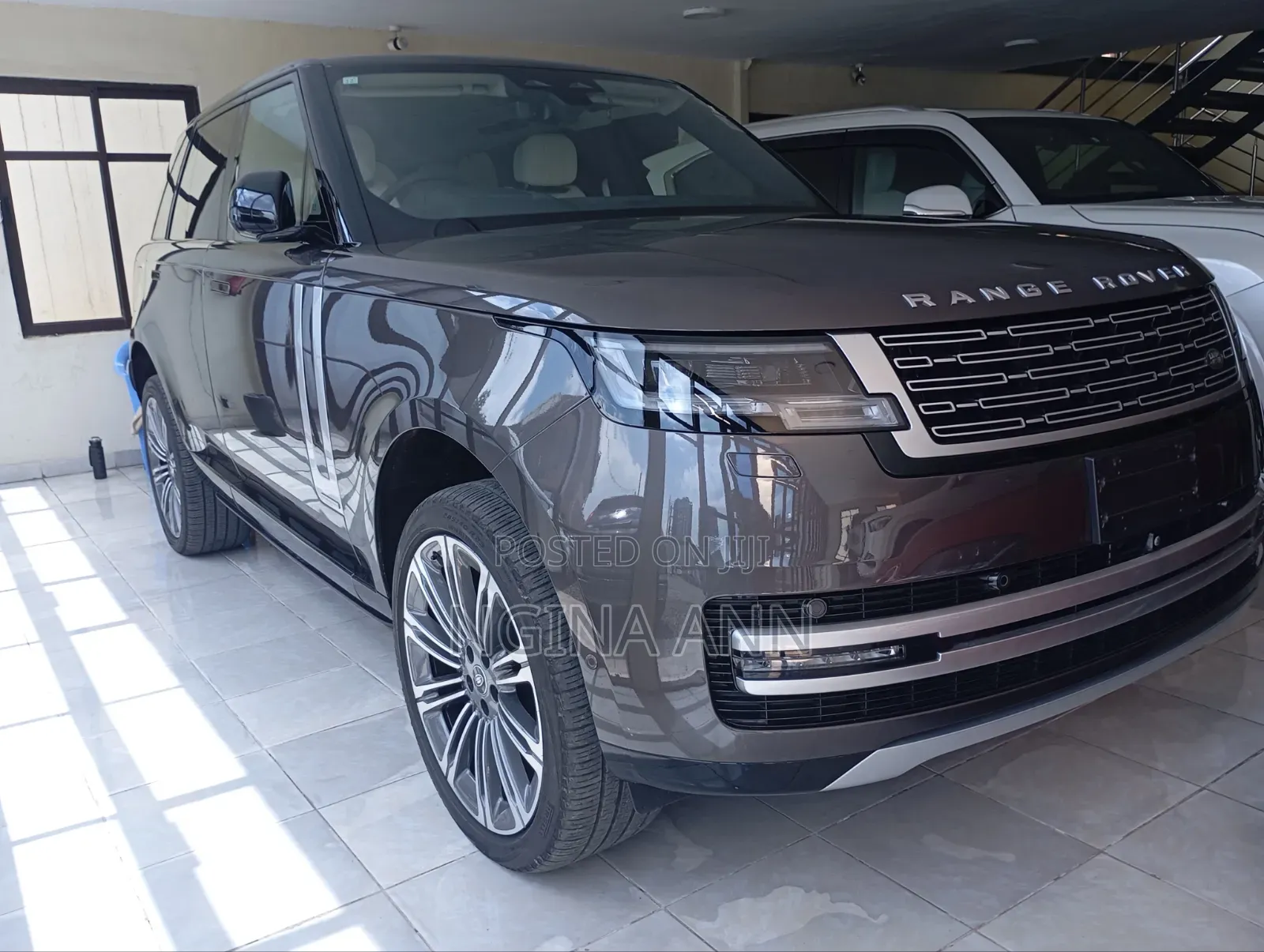 Rover Land 2023 Gray