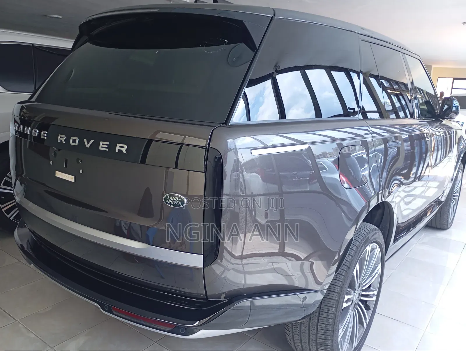 Rover Land 2023 Gray