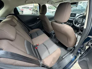Mazda 2 2020 Blue
