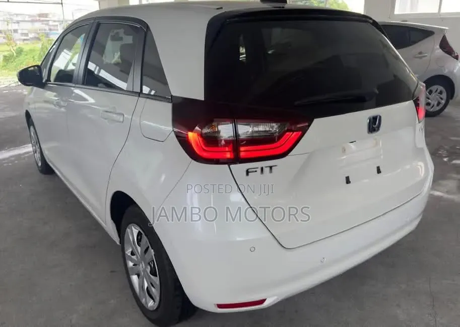 Honda Fit 2021 White