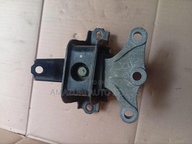 Suzuki Alto Engine Mounting - main view