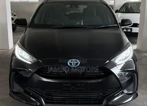 Toyota Yaris 2021 Black