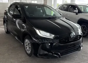 Toyota Yaris 2021 Black