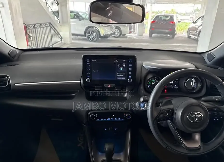 Toyota Yaris 2021 Black