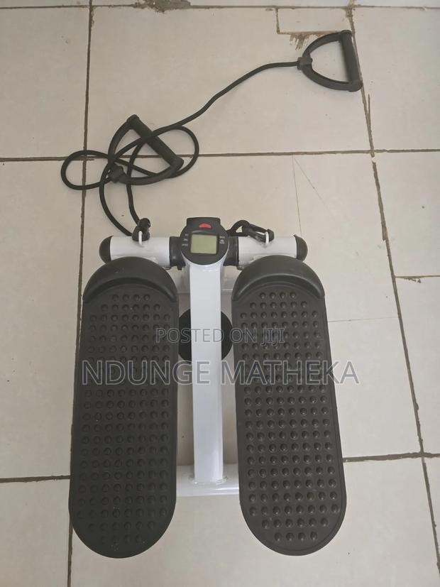 Workout Stepping Machine - thumbnail 4