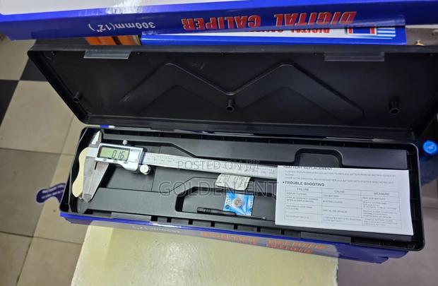 Digital Vernier Caliper 12 "/Vernier Caliper