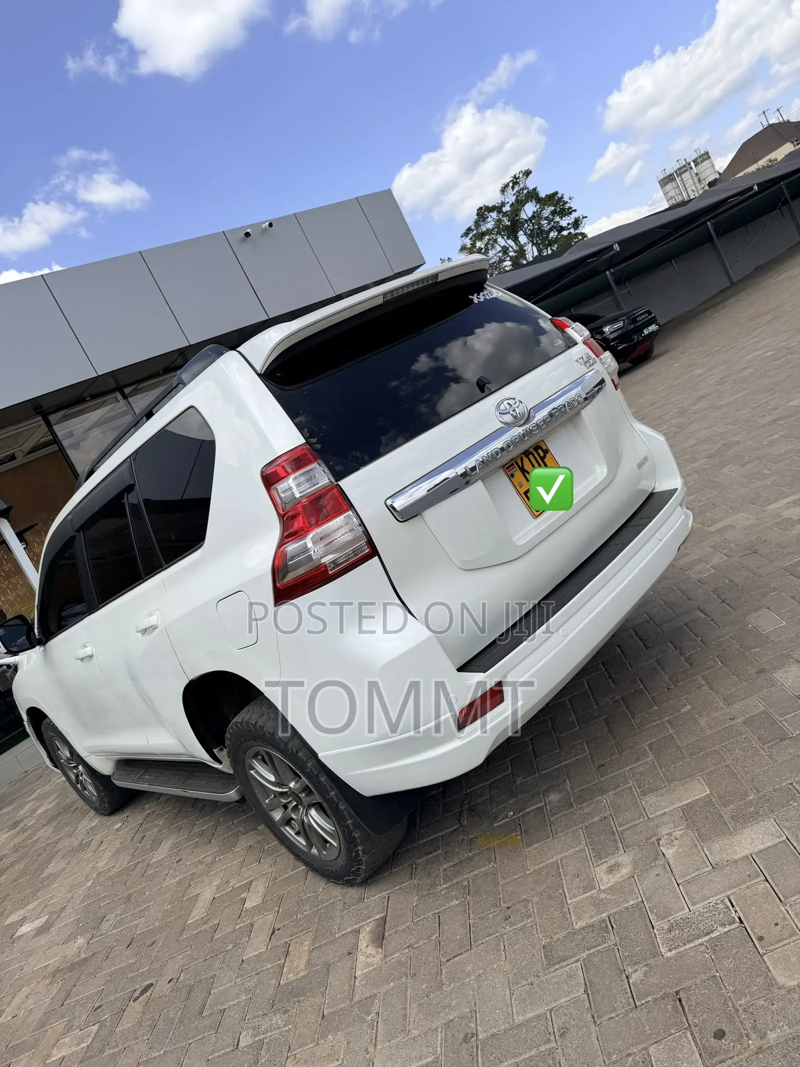 Toyota Landcruiser Prado Tx Diesel for Hire and Rental