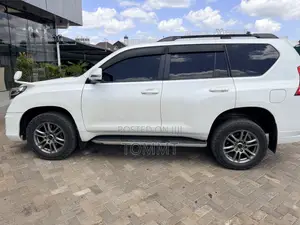 Toyota Landcruiser Prado Tx Diesel for Hire and Rental