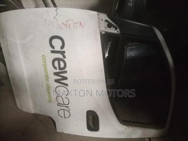 Nissan Vannette Nv200 Front Door Automatic - thumbnail 2