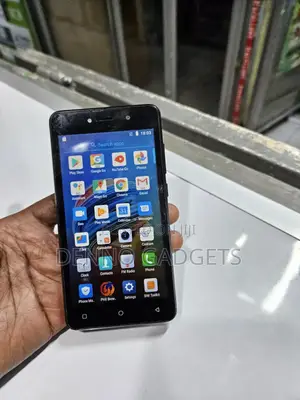 Tecno F1 8 GB Black
