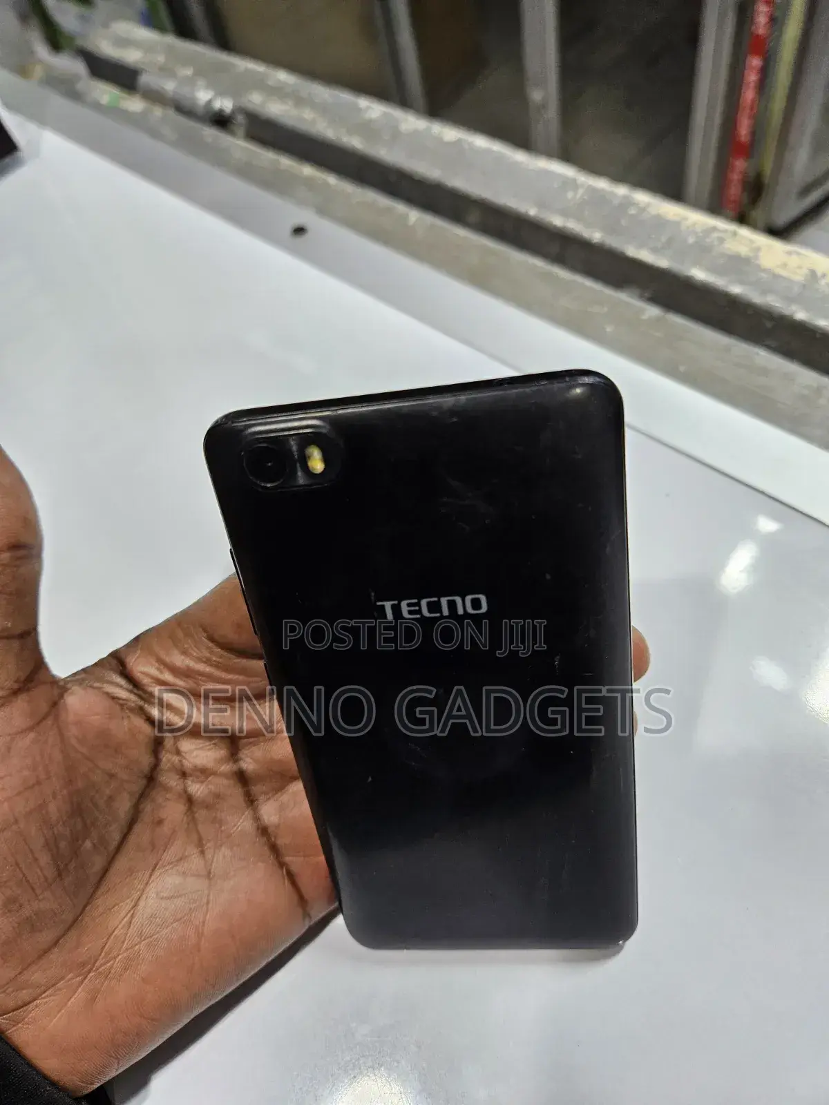 Tecno F1 8 GB Black