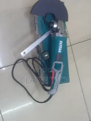 Total Professional 9 Inch Grinder – Reliable Power Tool for Daily Use