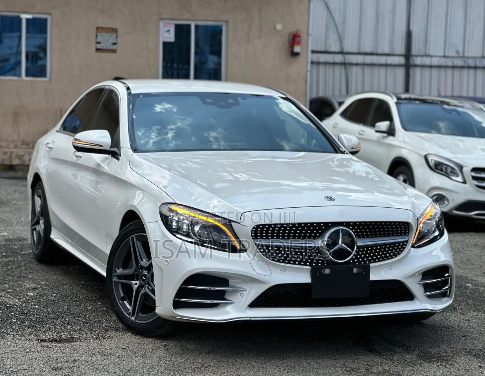Mercedes-Benz C200 2019 White