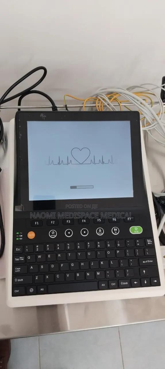 Zoncare 12 Channels Ecg Machine(Electrocardiogram Machine) - thumbnail 2