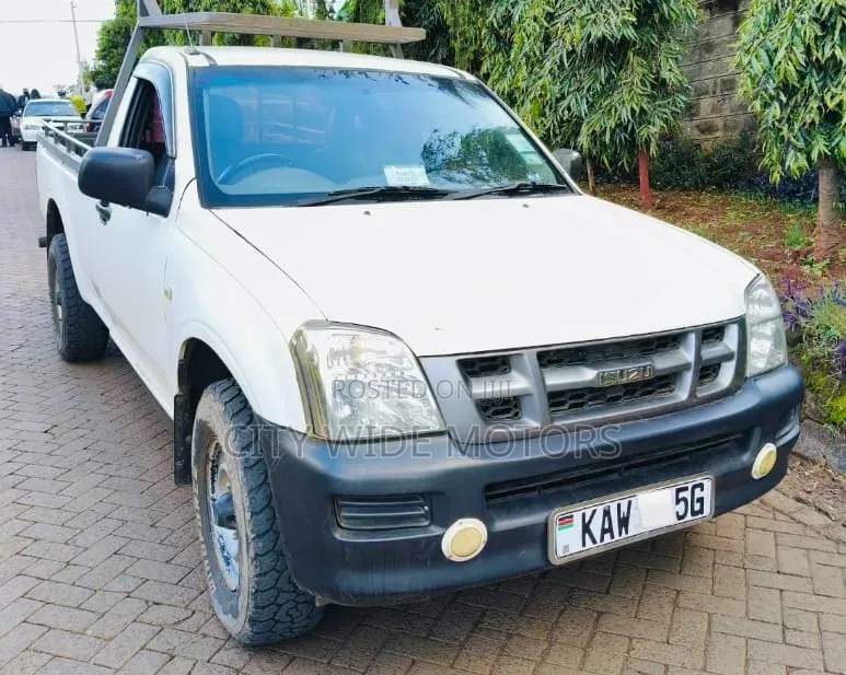 Isuzu D-MAX 2006 White