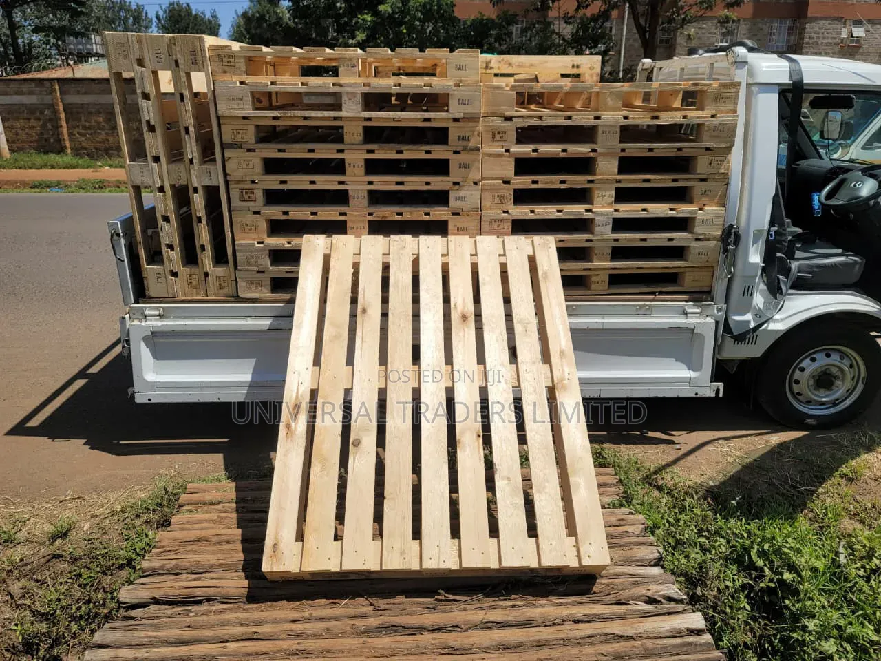 Wood Wooden Pallets - 1400*1100*150mm