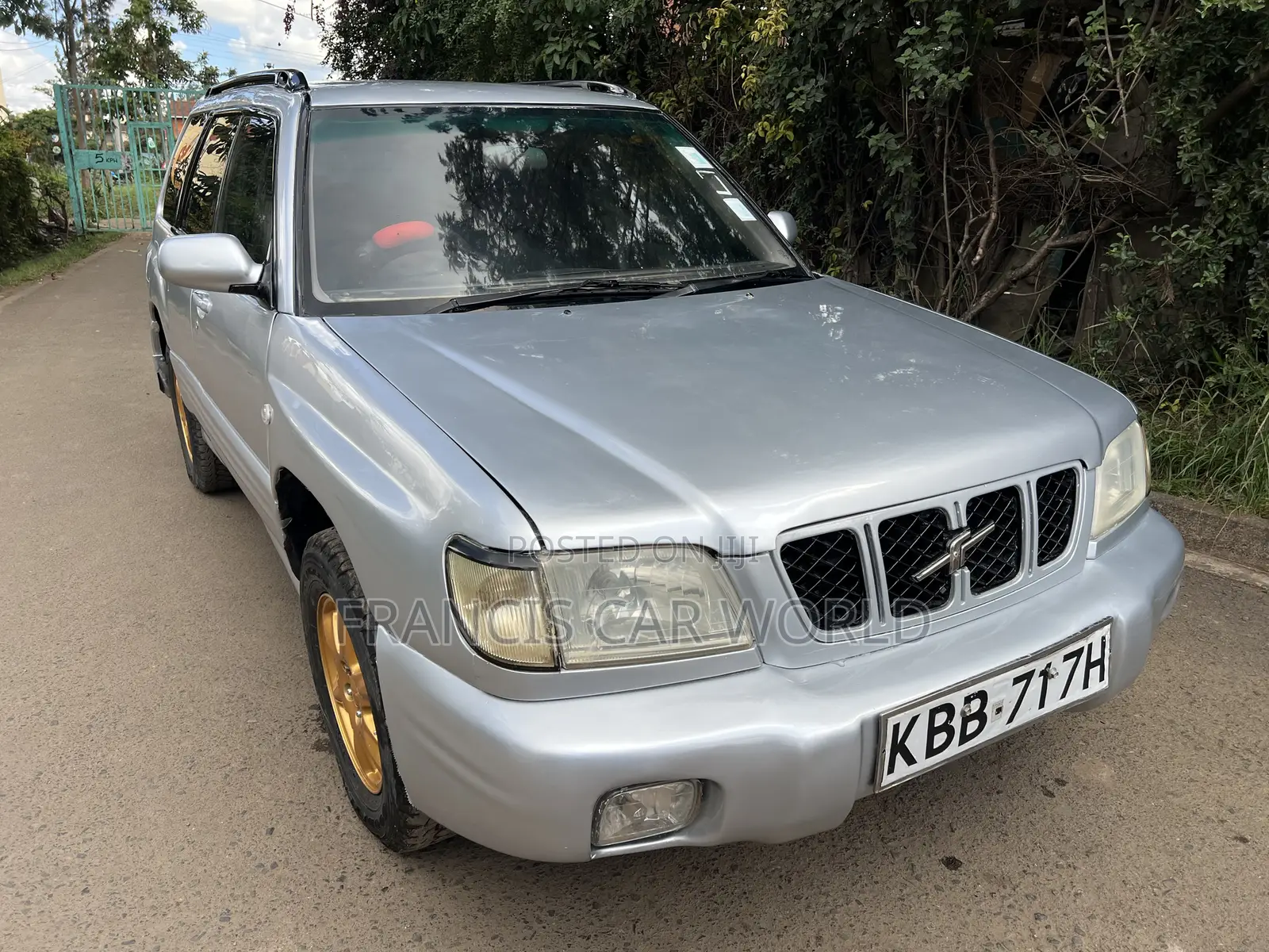 Subaru Forester 2004 Silver