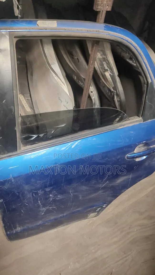 Suzuki Sx4 Rear Door Hatchback