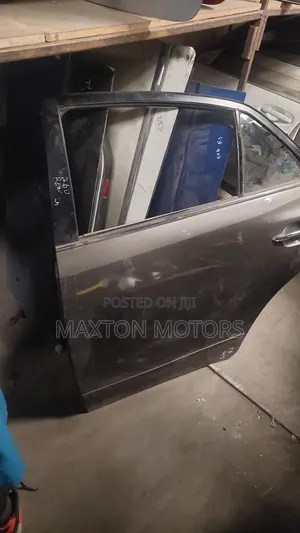 Premio 260 Rear Door Without Moulding