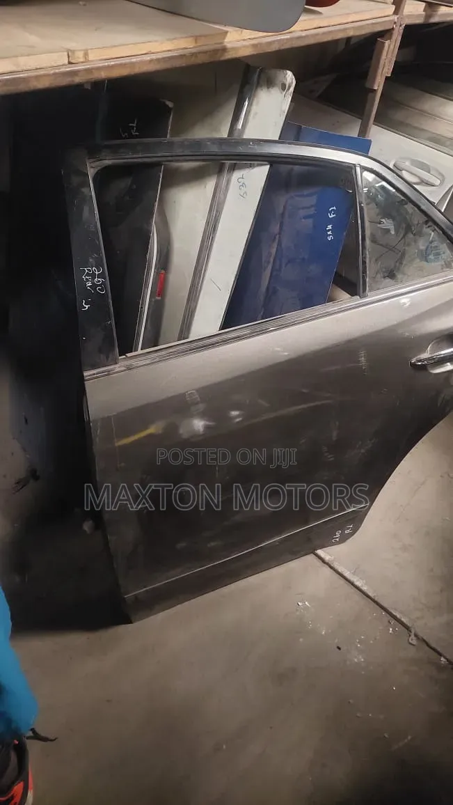 Premio 260 Rear Door Without Moulding
