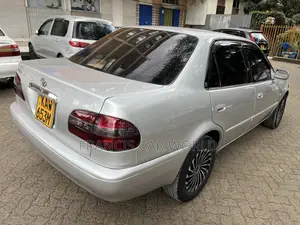 Toyota Corolla 1995 Silver