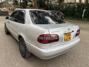 Toyota Corolla 1995 Silver
