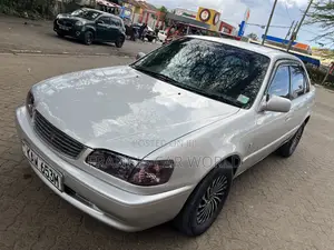 Toyota Corolla 1995 Silver