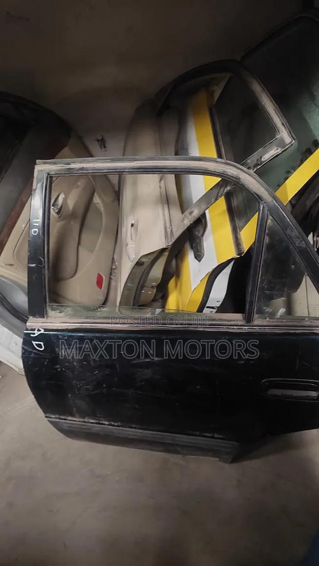 Corolla 110 Rear Door - thumbnail 2
