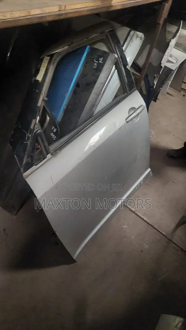 Suzuki Swift 2006 Front Door