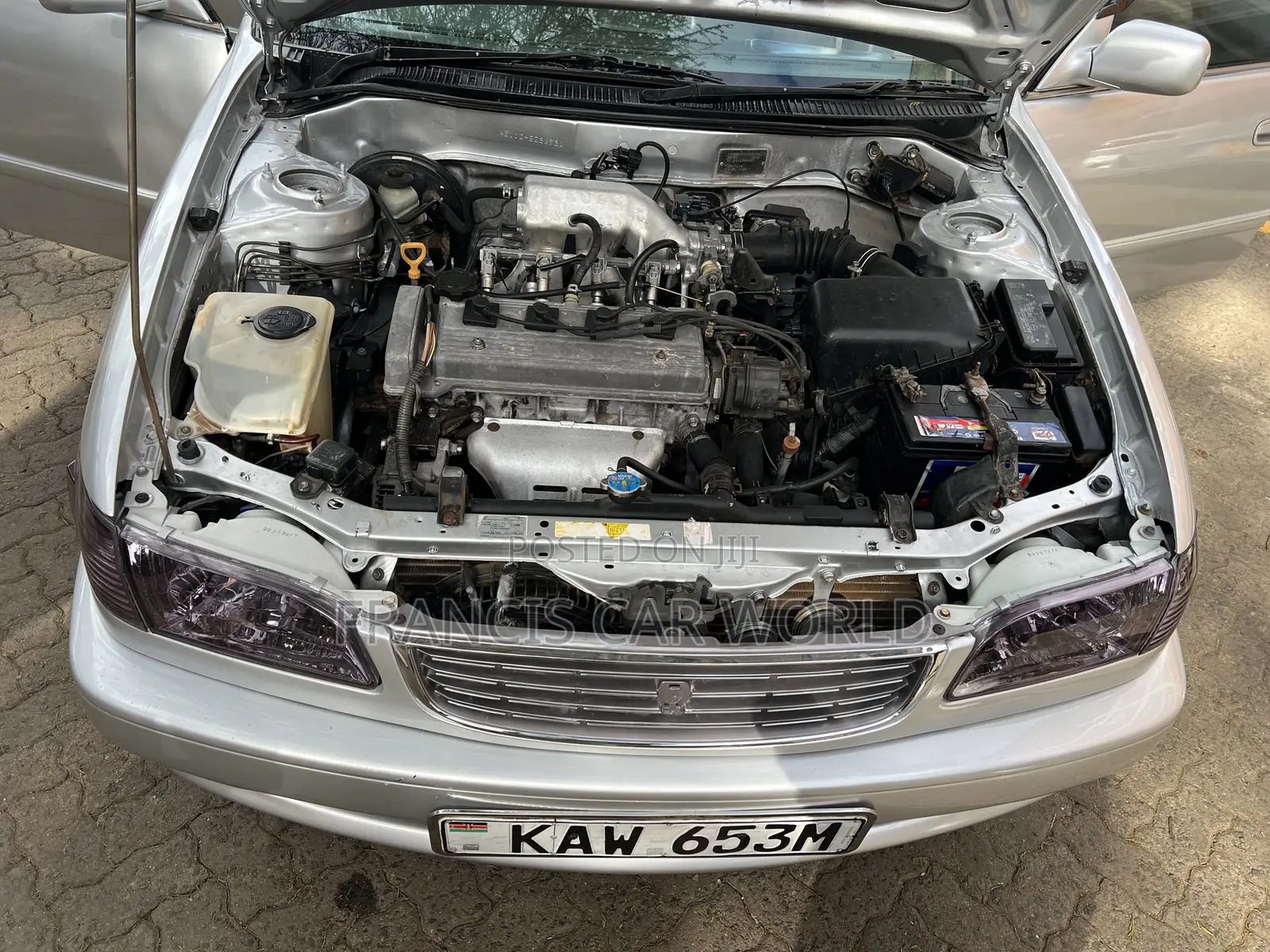 Toyota Corolla 1995 Silver