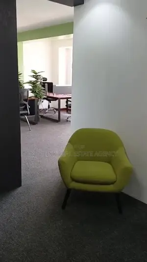 Office in Westland to Let