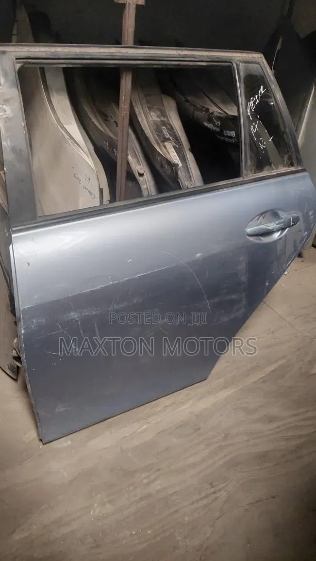 Fielder 141 Rear Door
