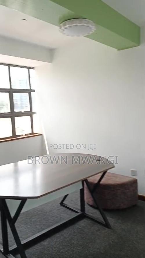 Office to Let in Westland