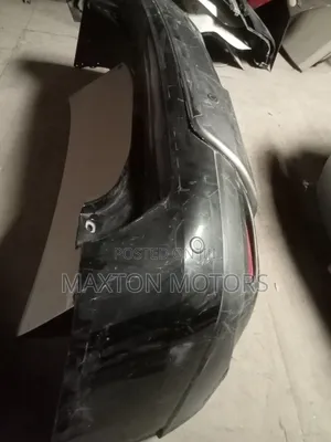 Nissan Xtrail Nt32 Rear Bumper With Overrider and Sensors