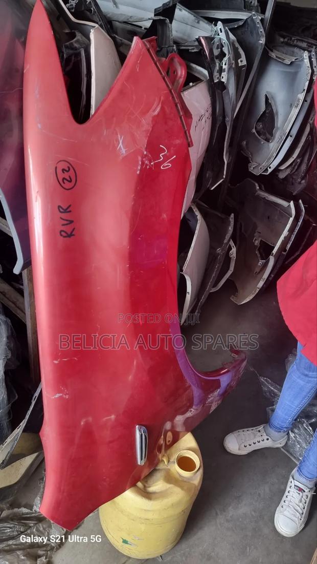 Mitsubishi RVR 2012 Fender