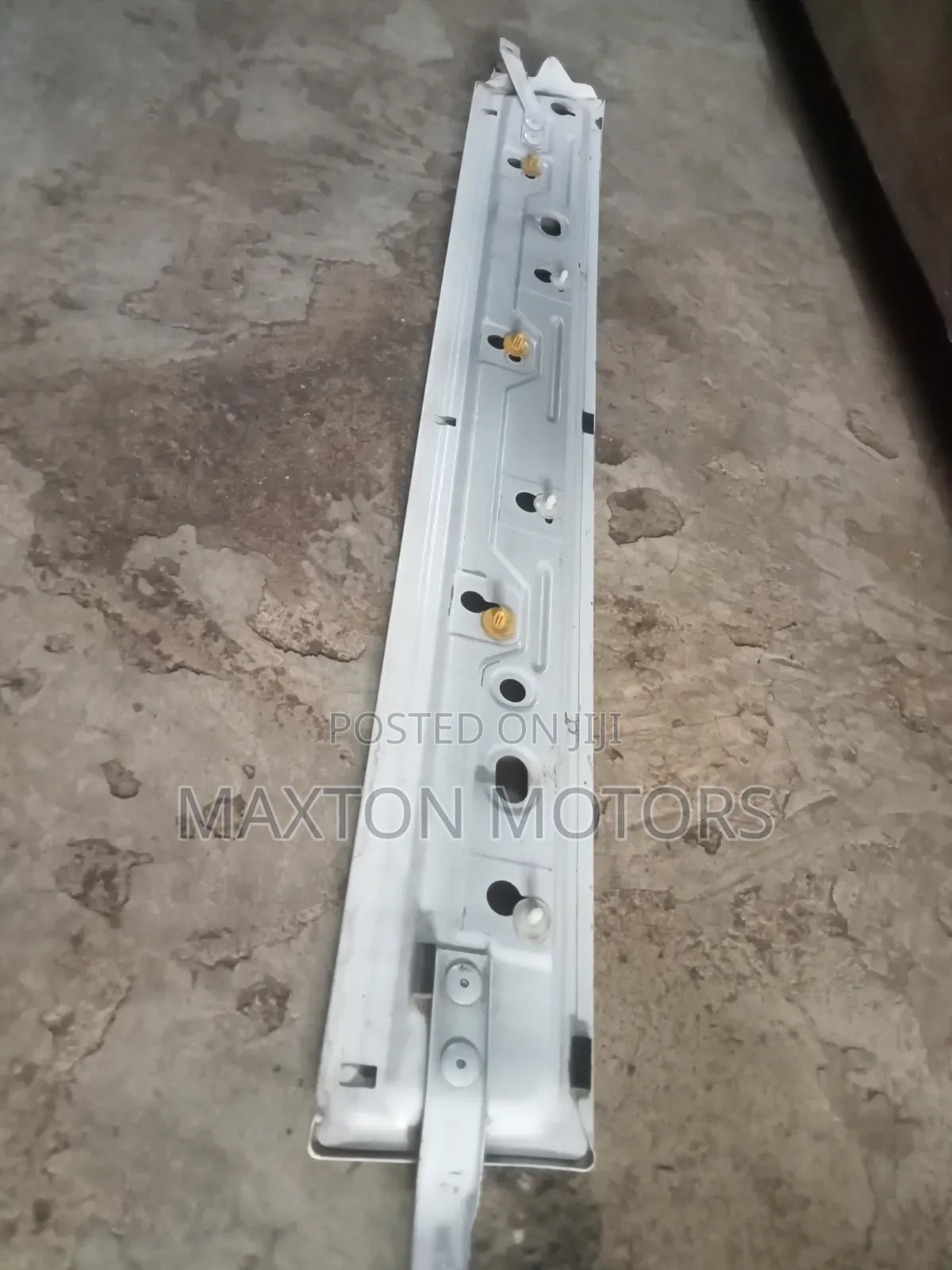 Nissan Serena C26 Sliding Door Panel