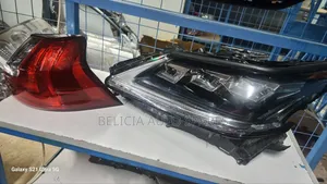 Lexus 570 Headlights