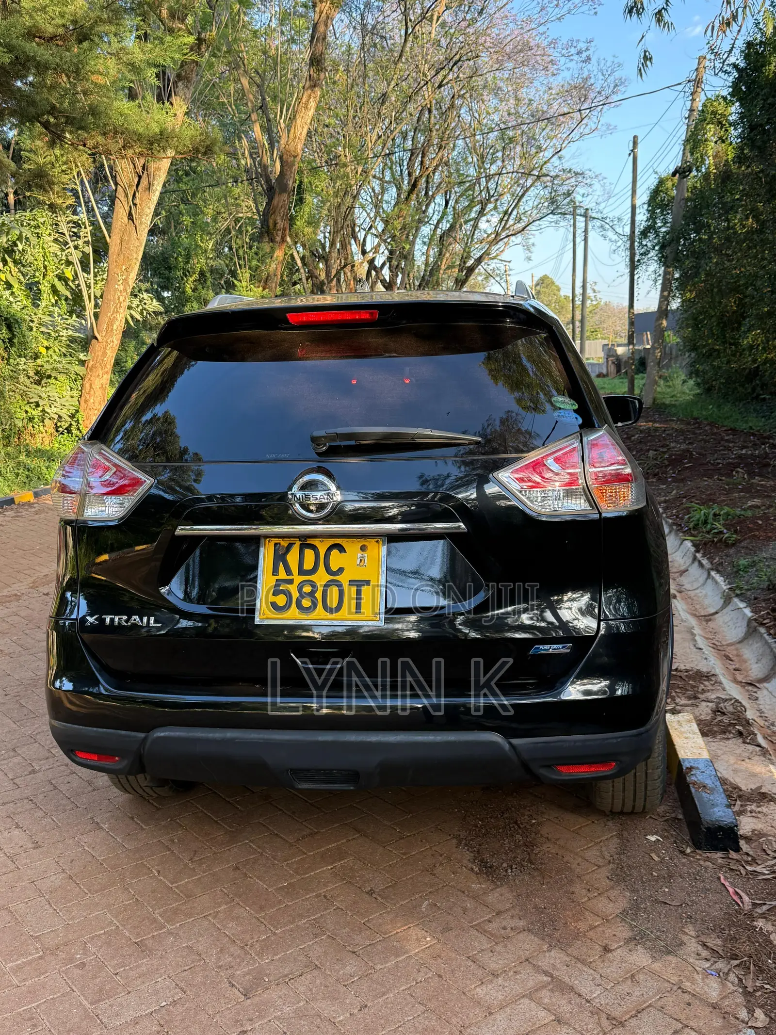 Nissan X-Trail 2.0 Petrol FWD 2014 Black