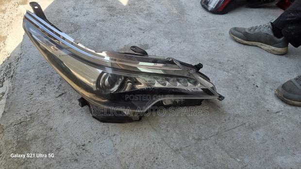 Tyota Fortuner 2015 Headlight Xenon