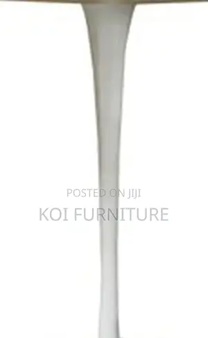 Coffee Table; Maerckel Round Marble Coffee Table