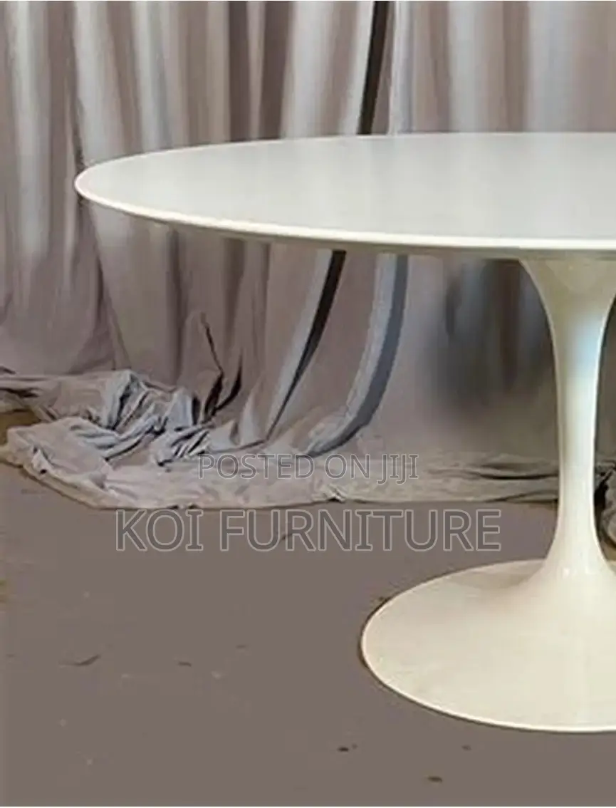 Coffee Table; Maerckel Round Marble Coffee Table