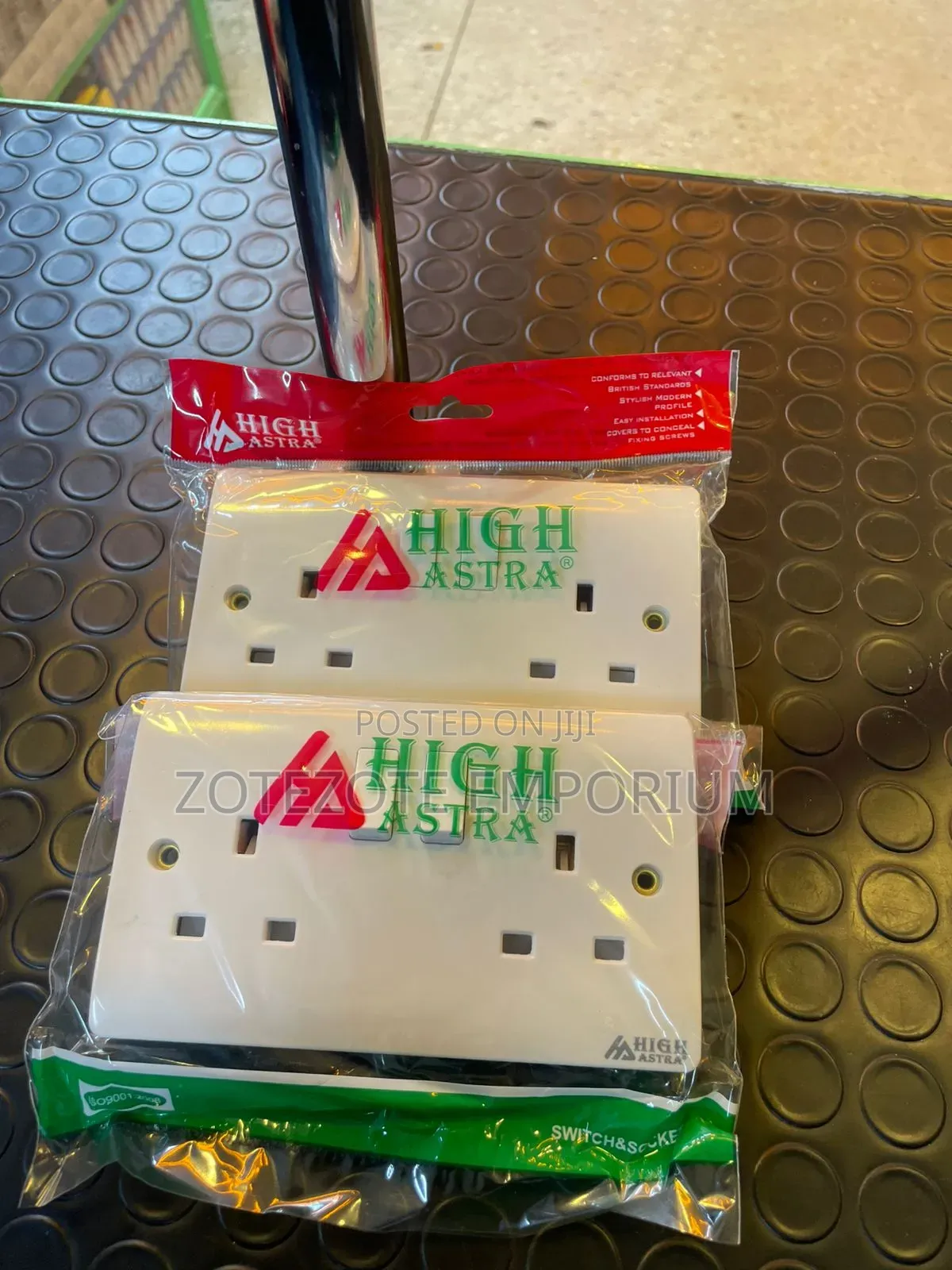 High Astra 13a Double Switched Outlet