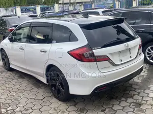 Honda Jade 2019 Pearl