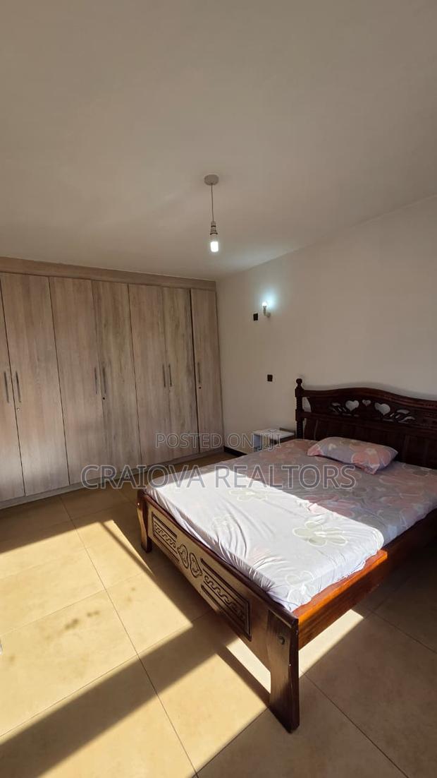 Furnished 2bdrm Apartment in Parklands/Highridge for rent - thumbnail 6